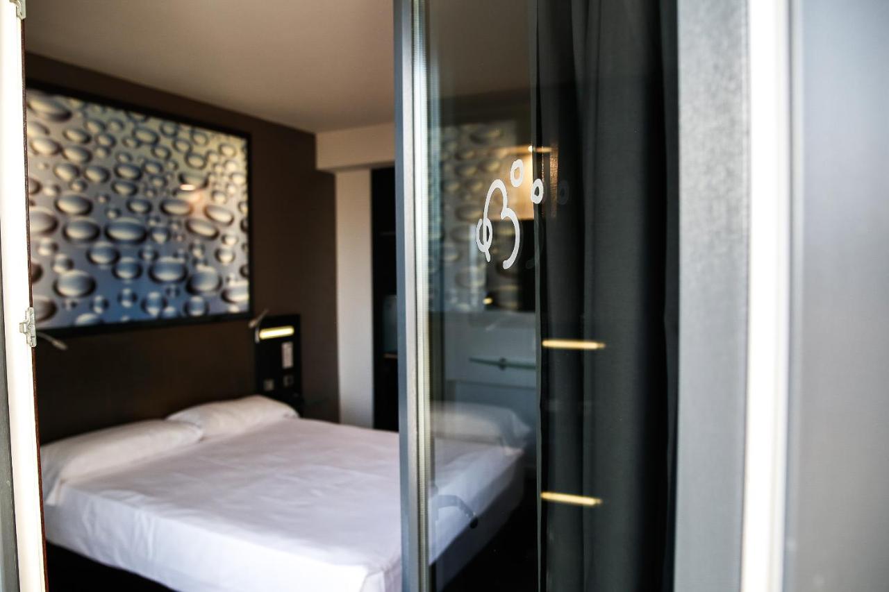 4Us La Manga Vip Hotel Exterior photo